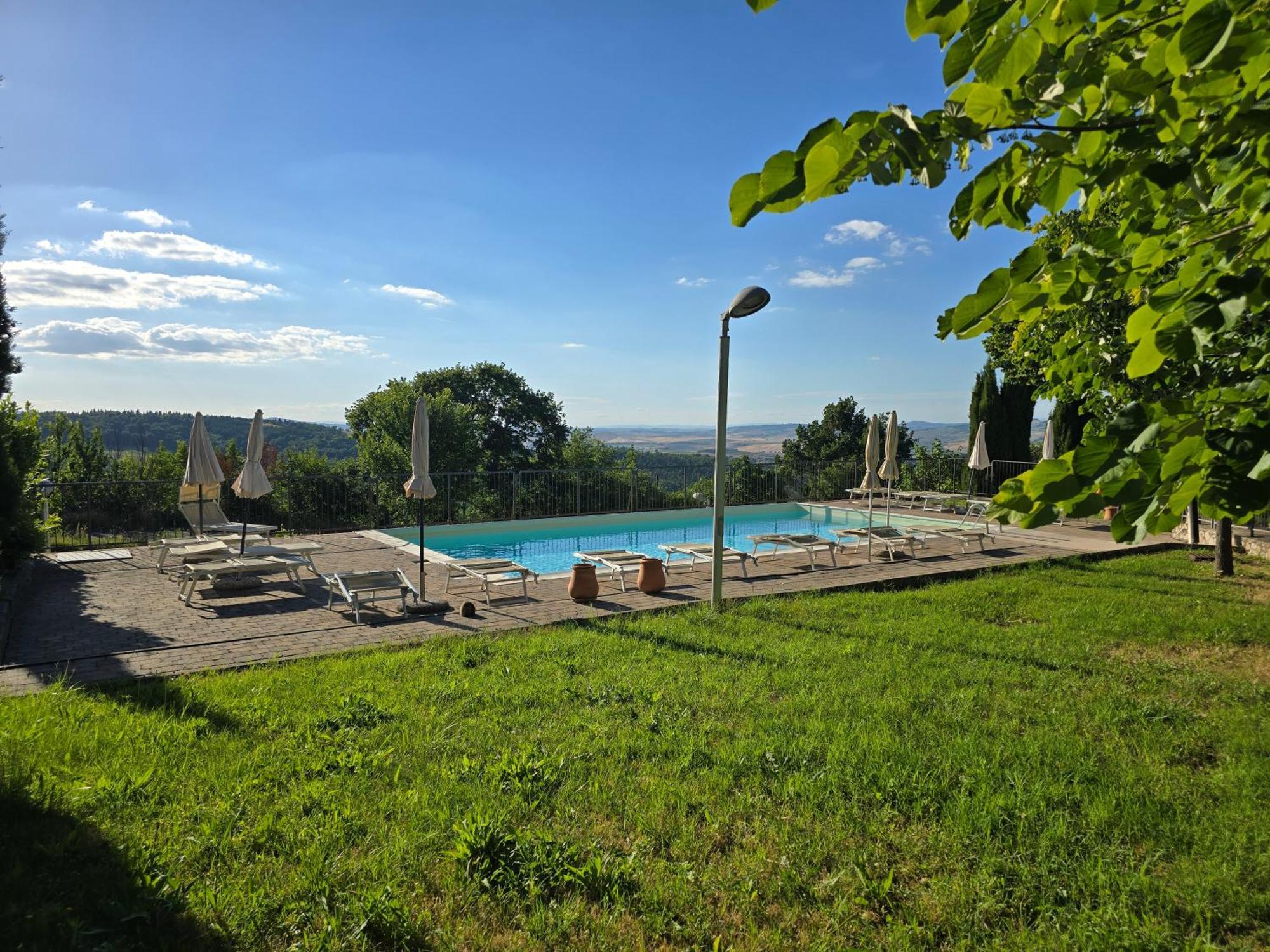 Finestra Della Val D'Orcia Apartment Contignano ภายนอก รูปภาพ