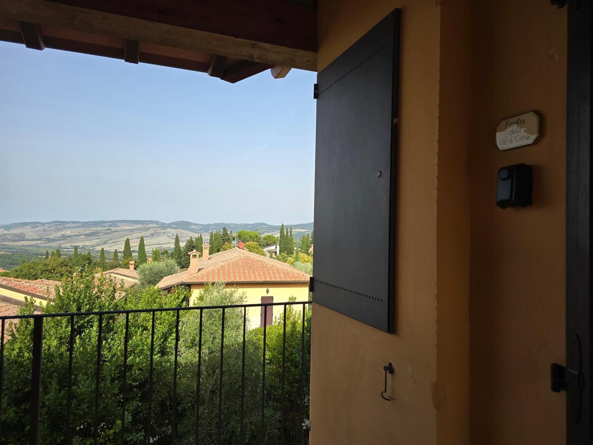 Finestra Della Val D'Orcia Apartment Contignano ภายนอก รูปภาพ