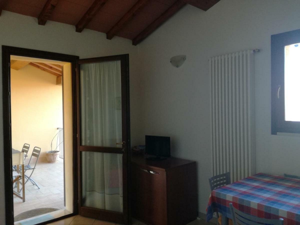 Finestra Della Val D'Orcia Apartment Contignano ภายนอก รูปภาพ